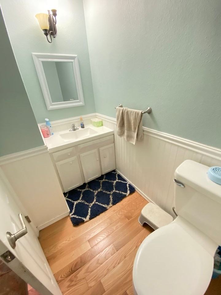 1417 Bradley Dr - Photo 4 of 15