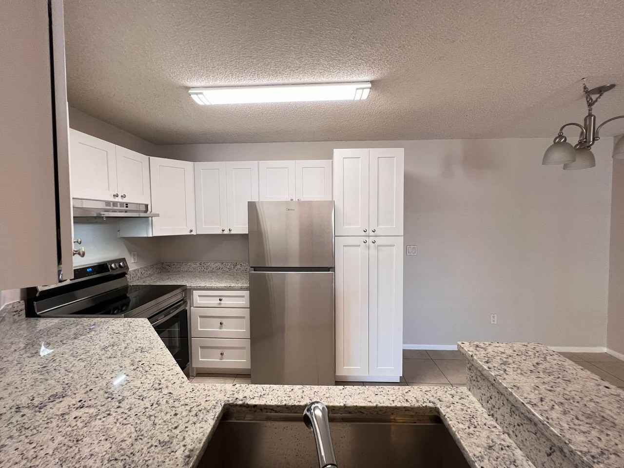 2548 Grassy Point Dr #202 - Photo 7 of 39