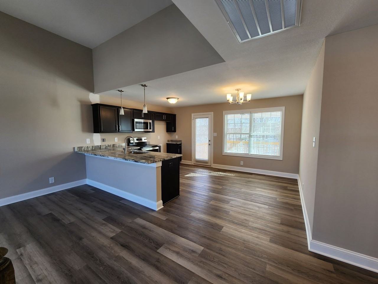 767 Boreal Way - Photo 3 of 19