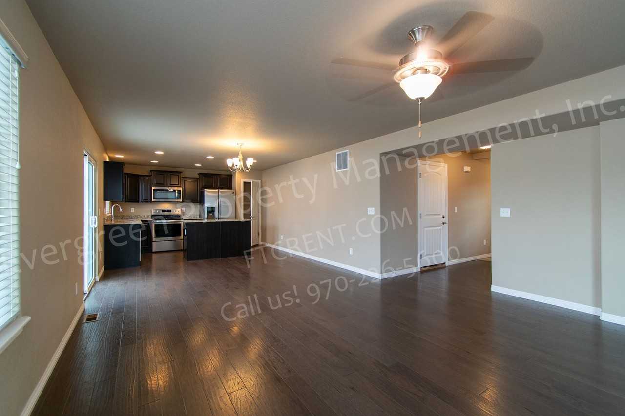 1826 Ruddlesway Dr - Photo 7 of 42