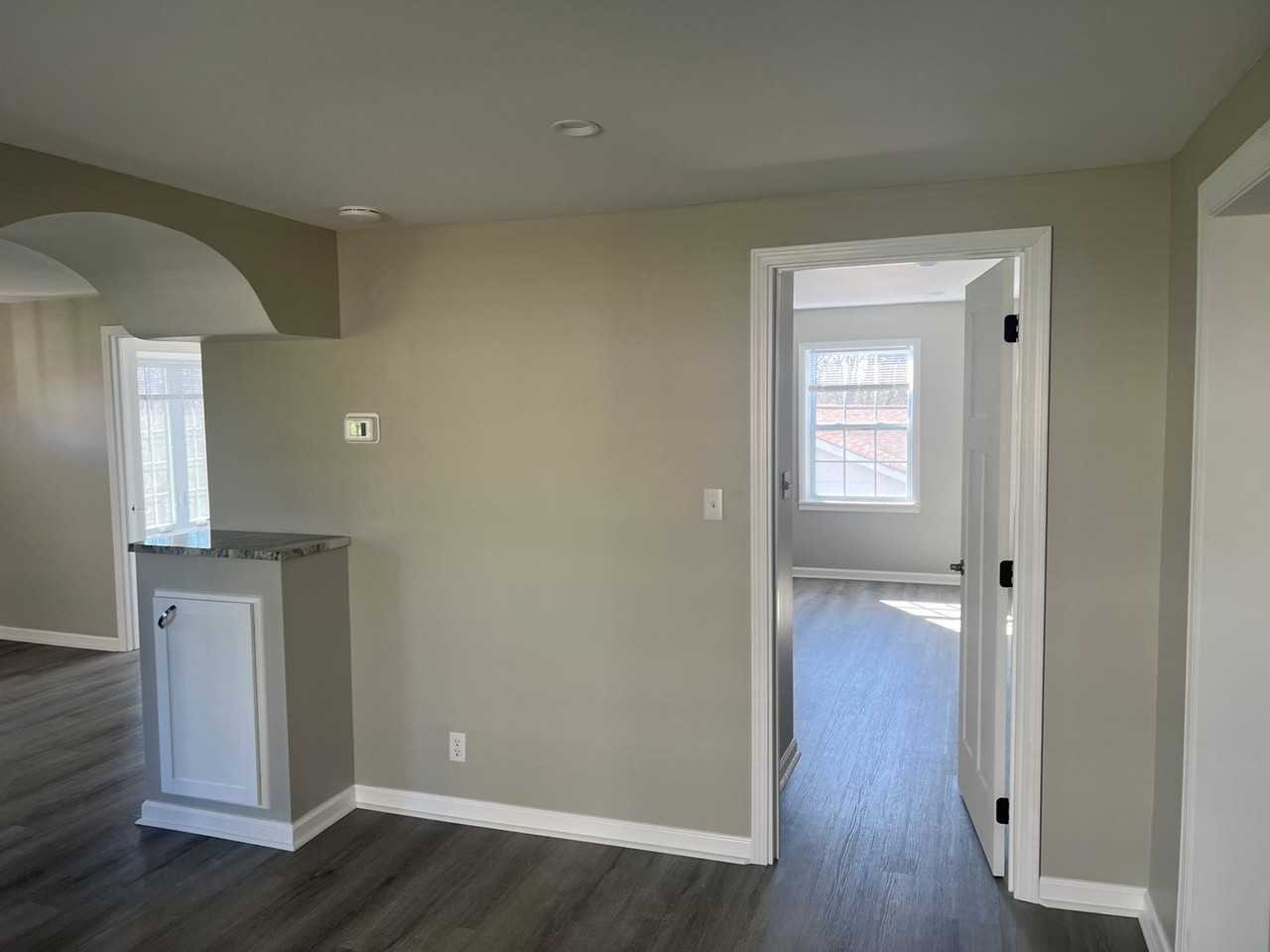 2751 Everett St - Photo 7 of 22