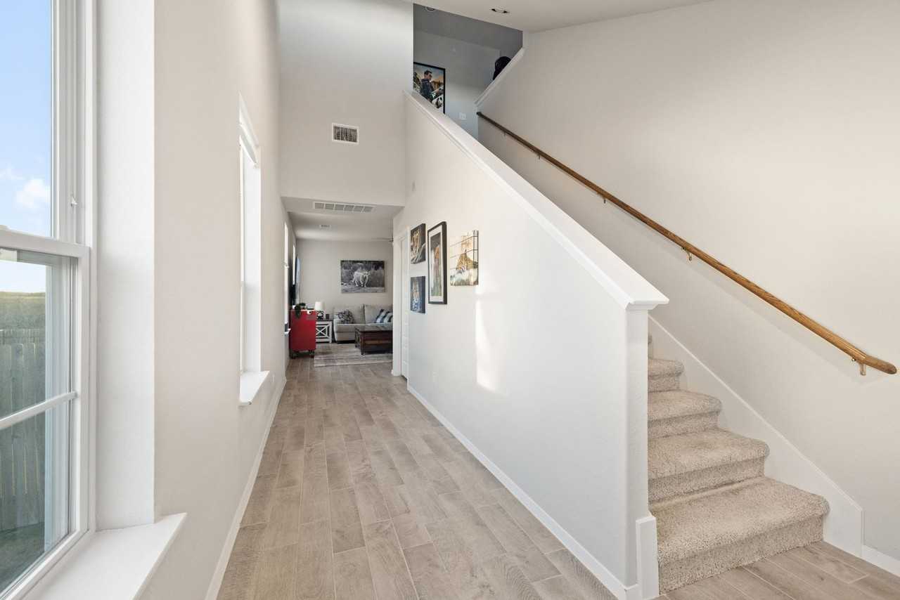 408 Black Opal Dr - Photo 6 of 50