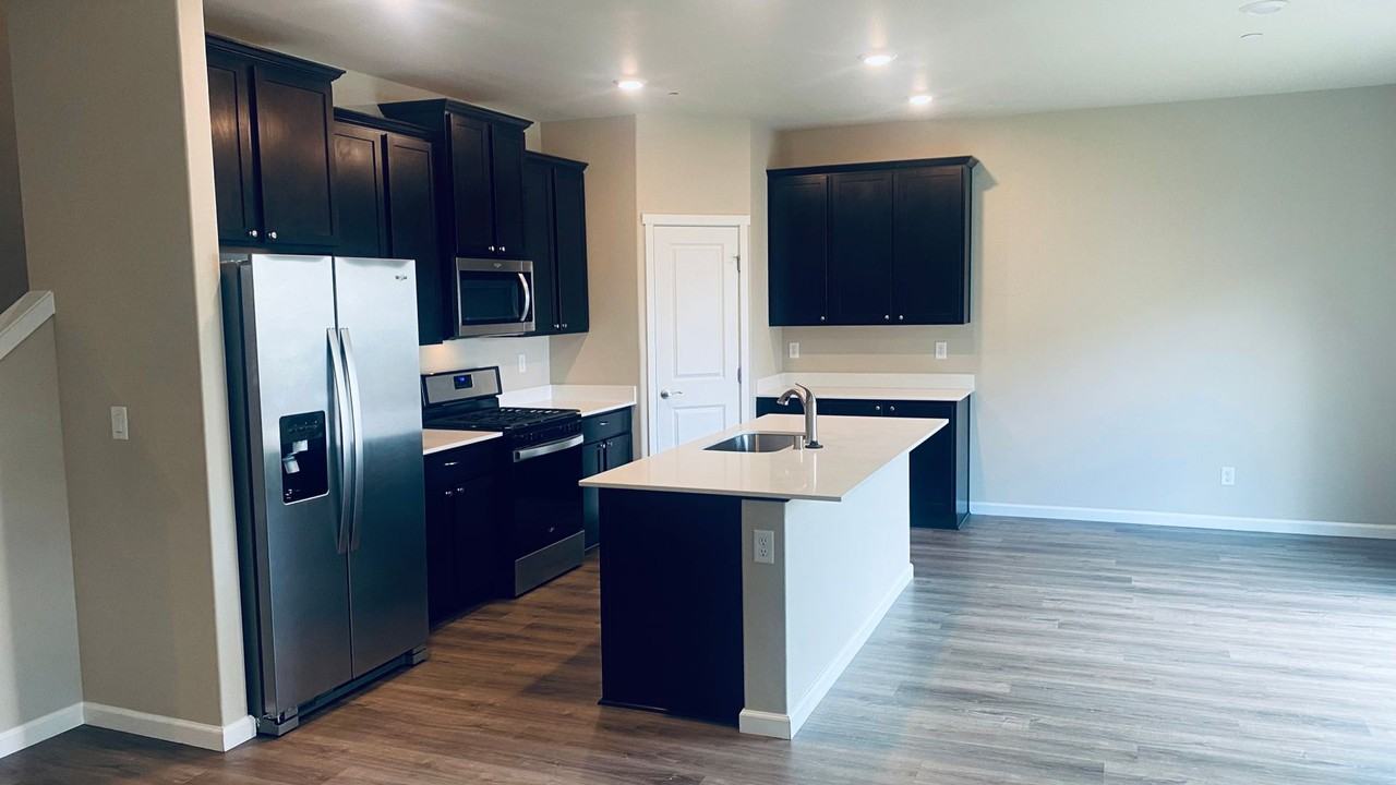 4508 Sand Dollar St - Photo 2 of 22