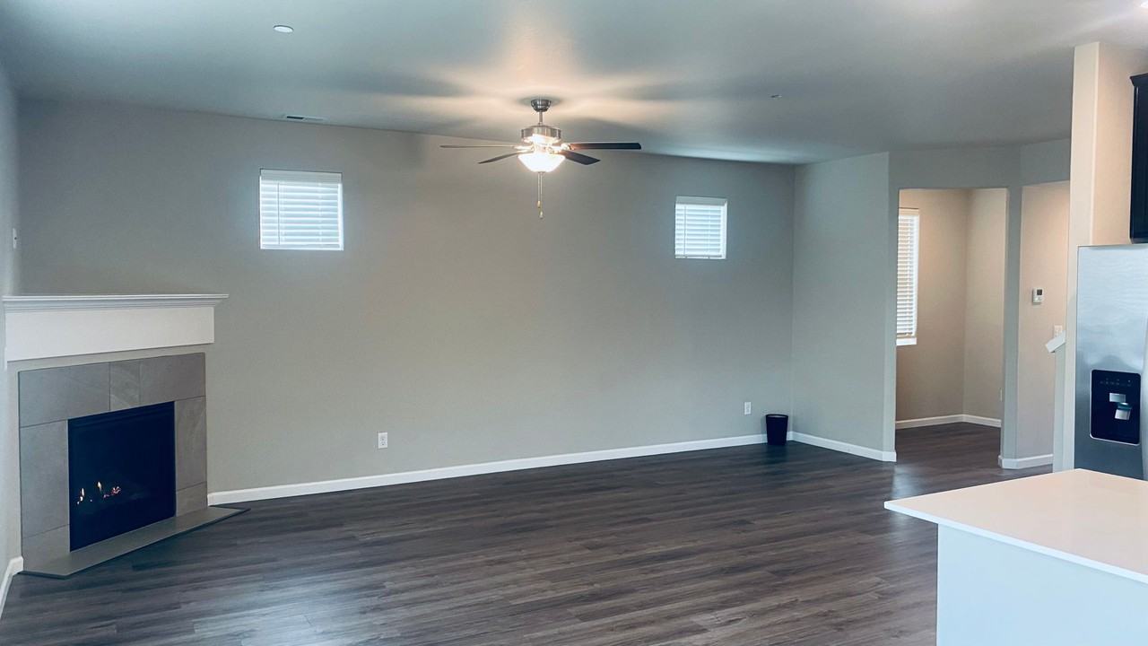 4508 Sand Dollar St - Photo 5 of 22