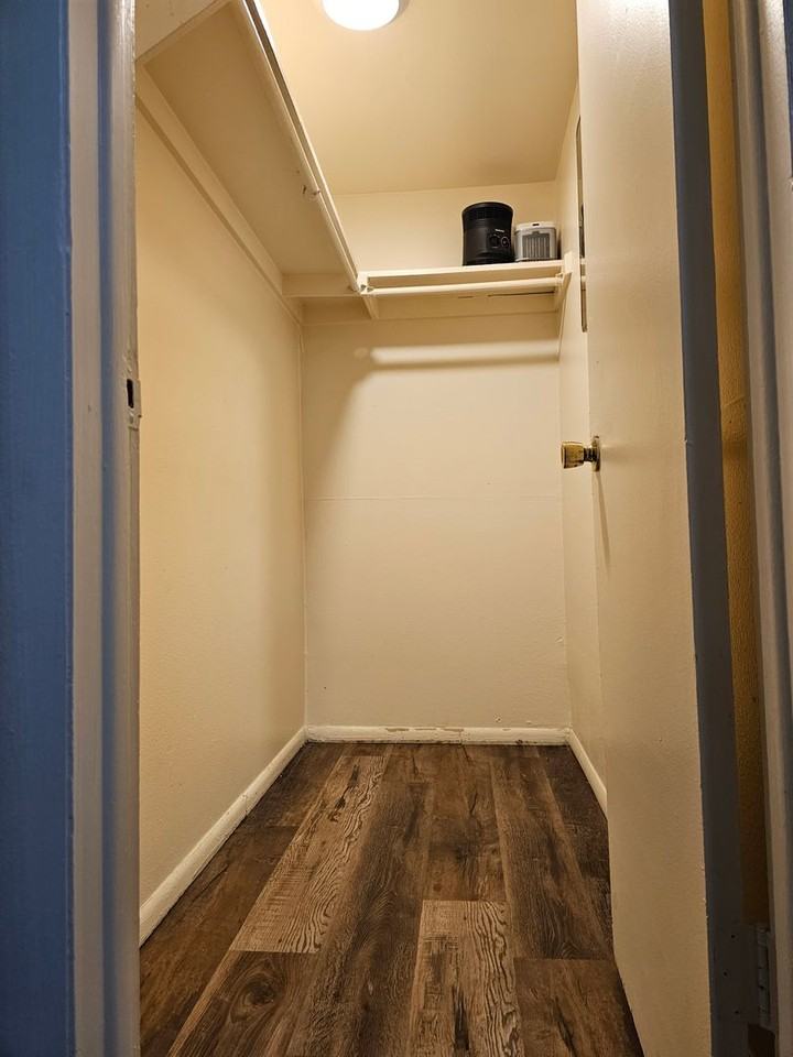 1265 Colorado Boulevard #9 - Photo 7 of 11