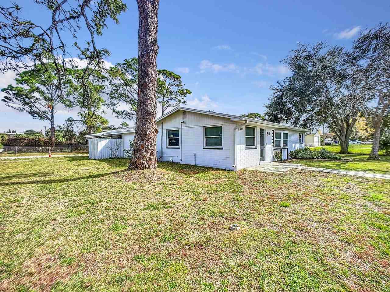 1607 India Palm Dr - Photo 3 of 48