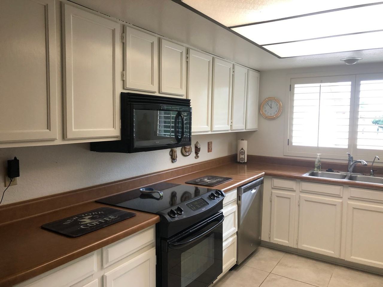 1909 Leisure World - Photo 5 of 41