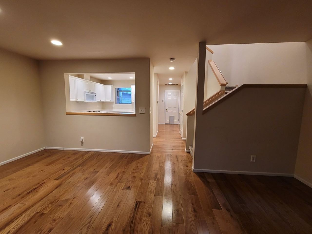 9665 Long Point Ln Nw - Photo 5 of 23
