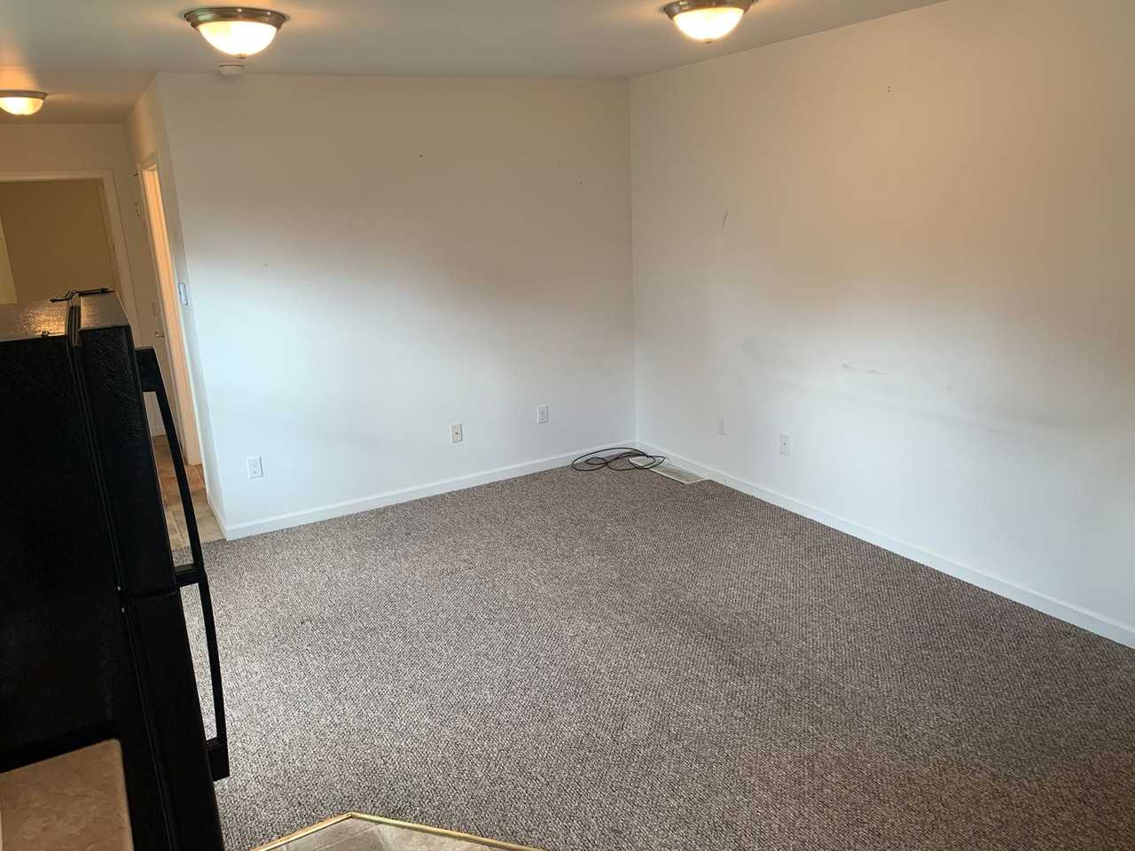 129 E 24th St - Photo 3 of 8