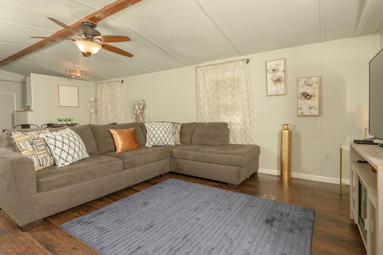 7145 Dark Hollow Rd - Photo 2 of 50