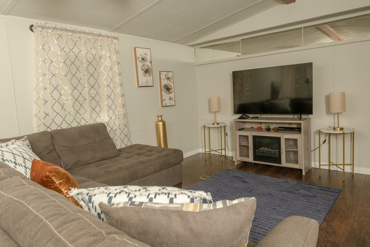 7145 Dark Hollow Rd - Photo 3 of 50