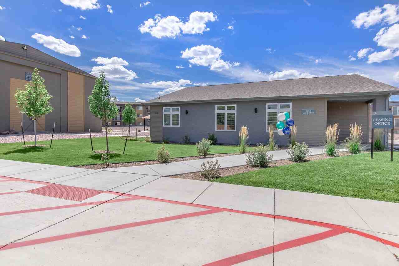 Ascent Apartments - Photo 2 of 6