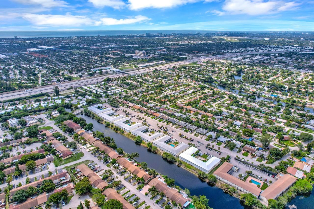 San Marco Apartments 311 Nw 42nd Ct Apt 101, Deerfield Beach, FL