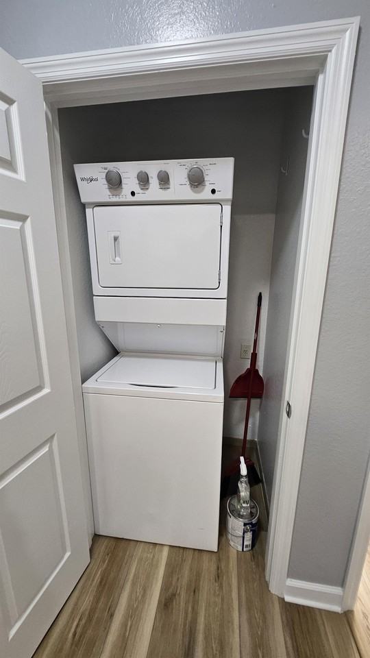 3177 Feltrim Pl #1 - Photo 5 of 28