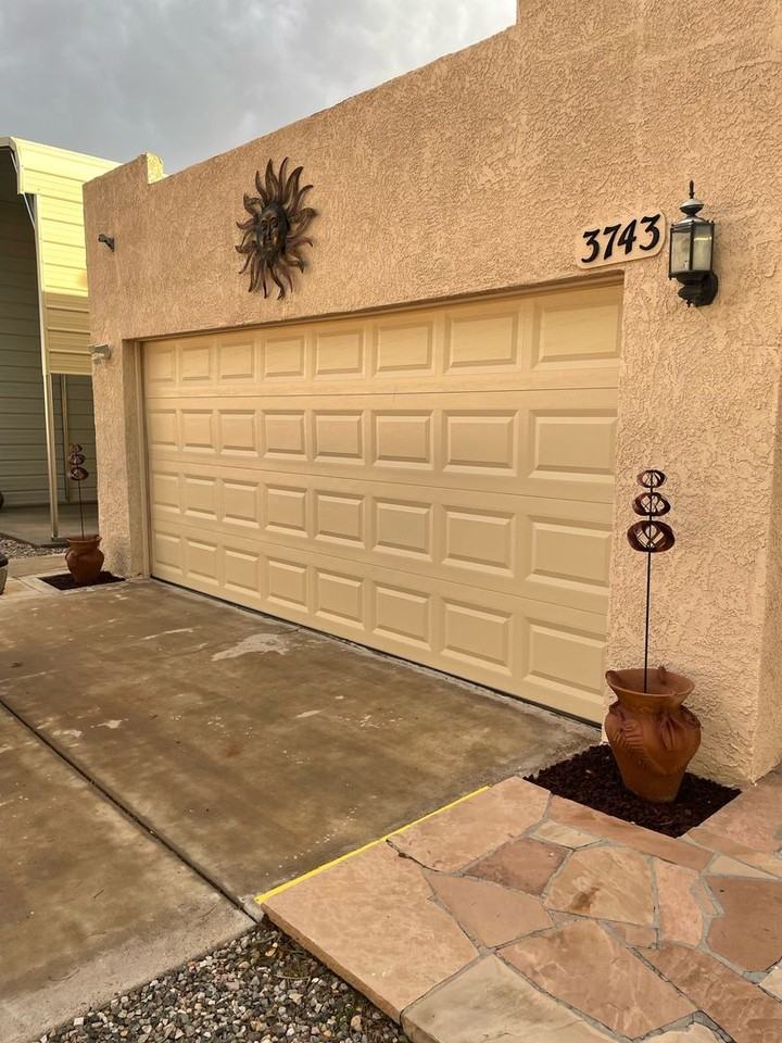 3743 Mission Dr S - Photo 4 of 50