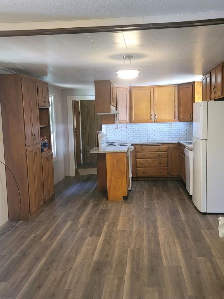 5081 Mitchell Loop Rd - Photo 2 of 5