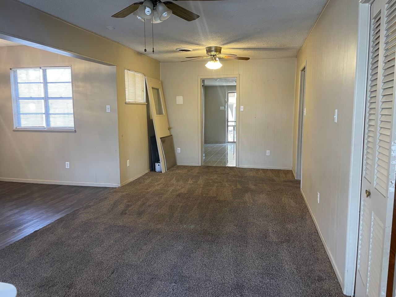 249 S Mockingbird Ln - Photo 4 of 22