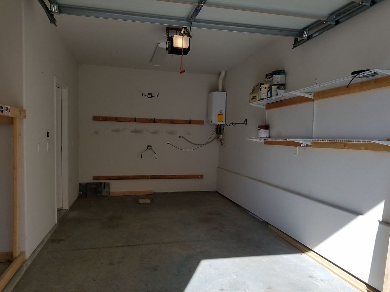 810 Lawrence Dr - Photo 6 of 6