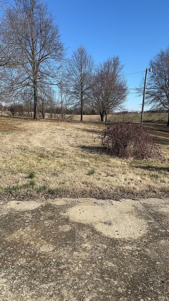 4100 Flaherty Rd - Photo 6 of 12