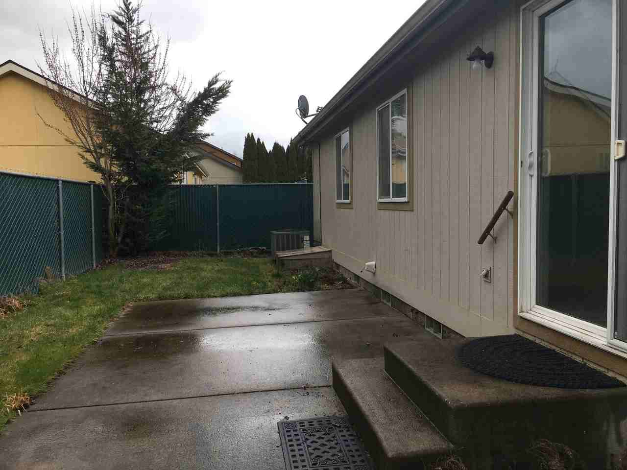 5293 Bridgewater Dr - Photo 2 of 17