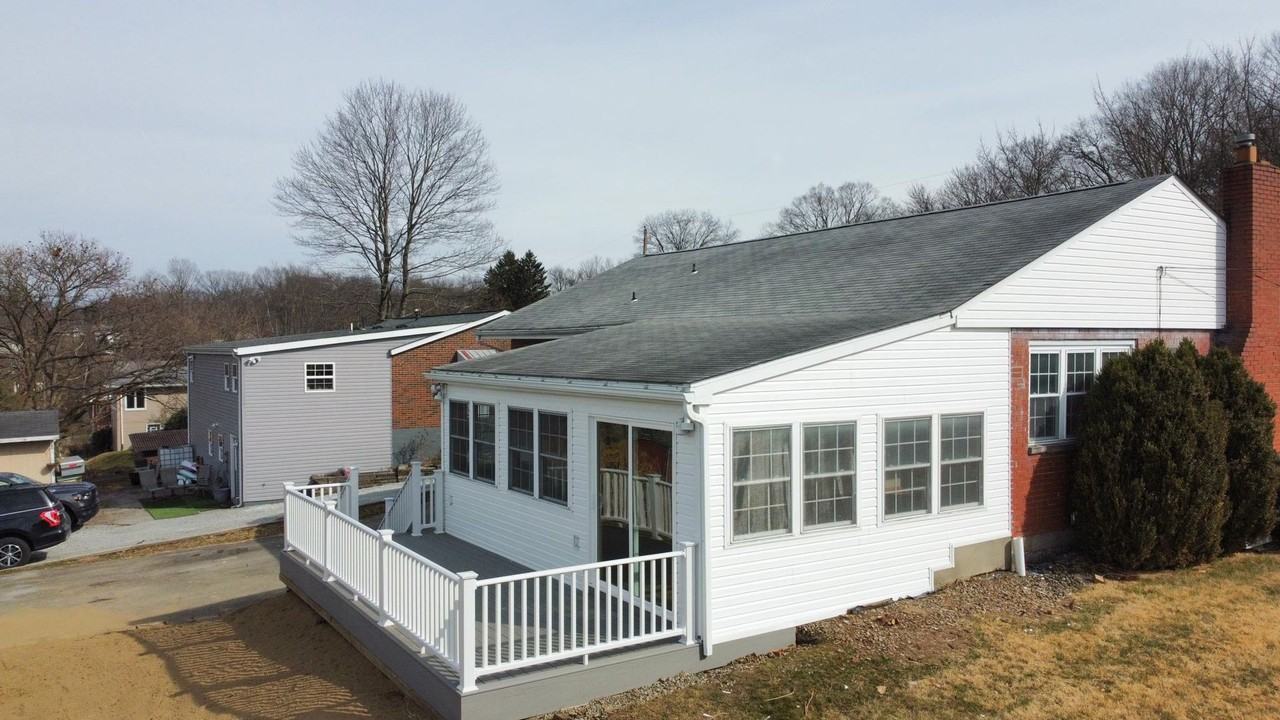 104 Oak Dr - Photo 2 of 32