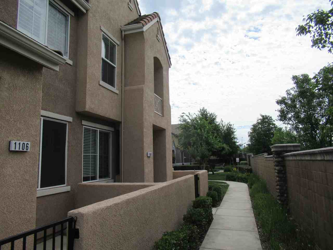 1107 Dante Cir - Photo 2 of 19