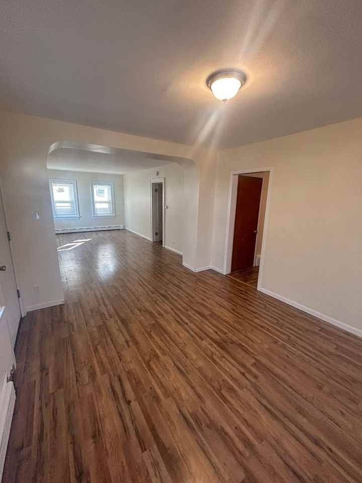 4757 N 18th St - Photo 2 of 20