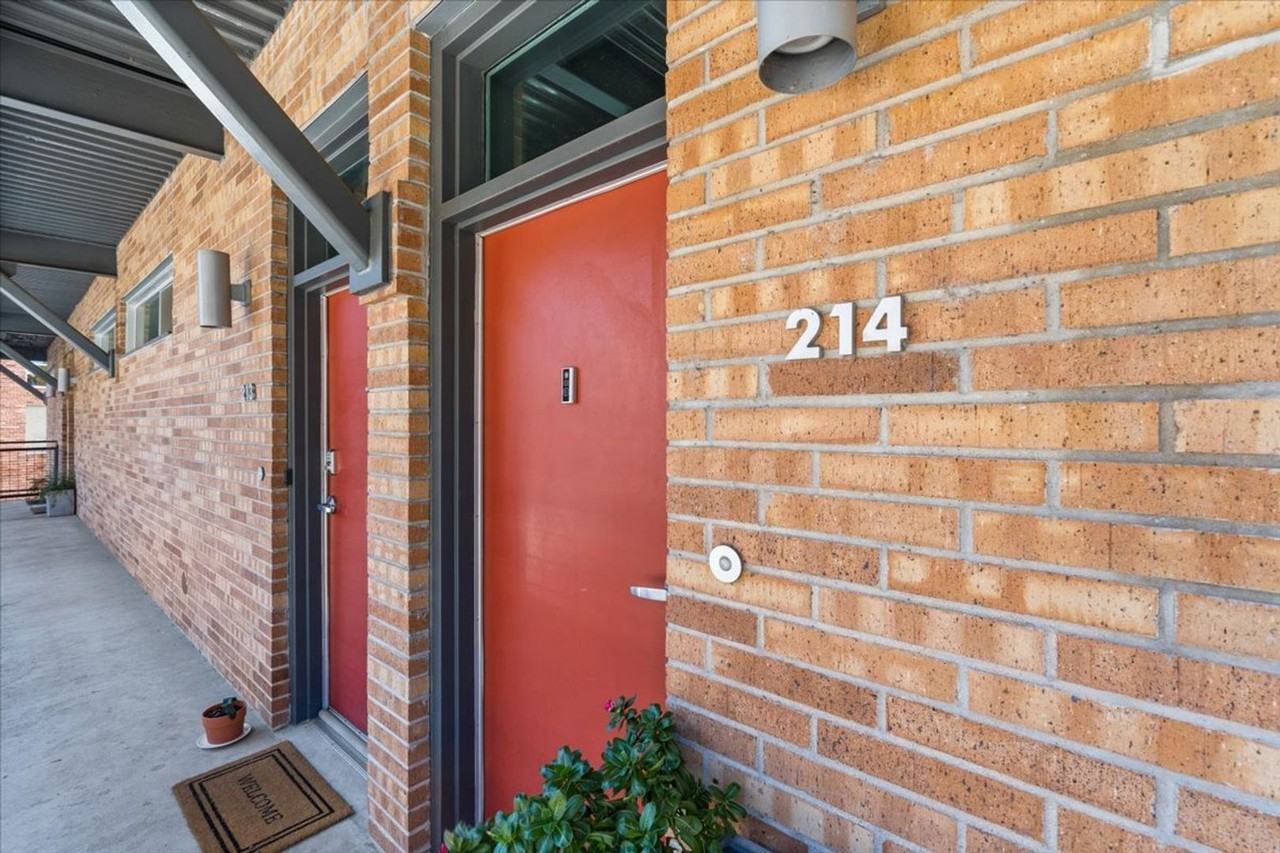 2205 N Lamar Blvd #214 - Photo 4 of 22