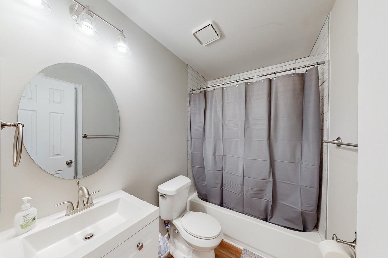 Shenta Oak Dr - Photo 7 of 13