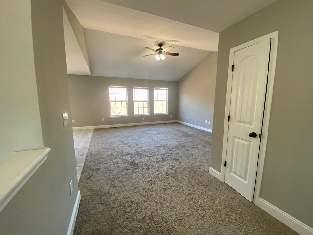 133 Creek View Dr - Photo 5 of 42