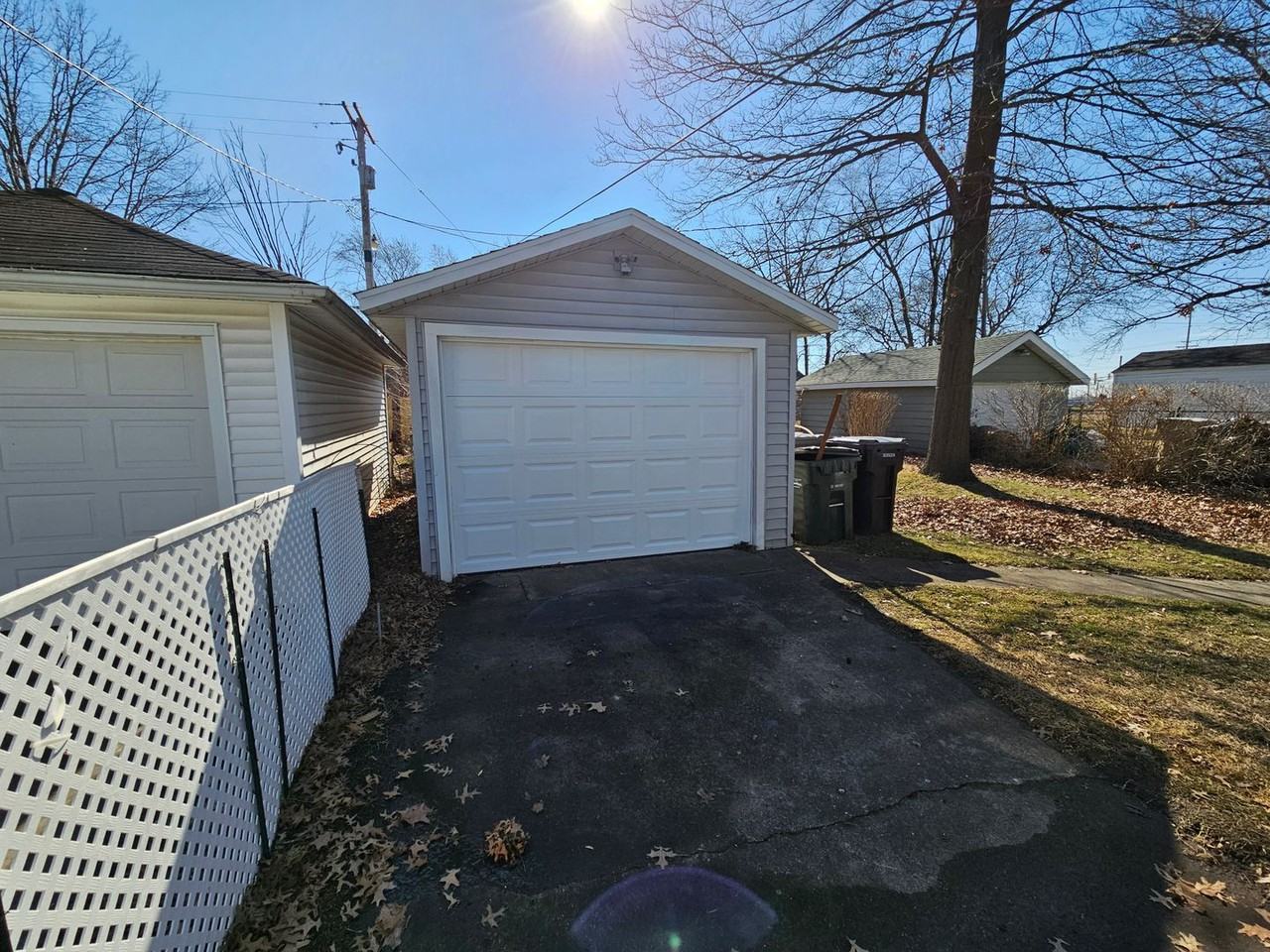 3022 Hartzer St - Photo 5 of 36
