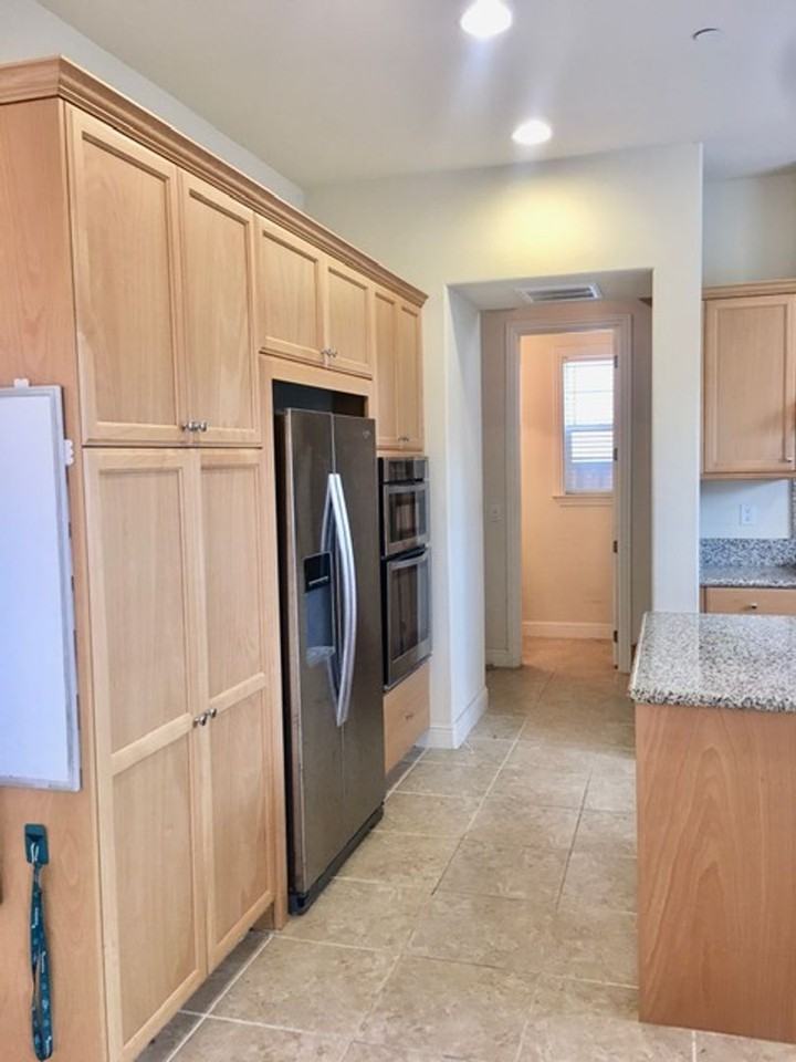 7089 Hyacinthus Ln - Photo 5 of 26