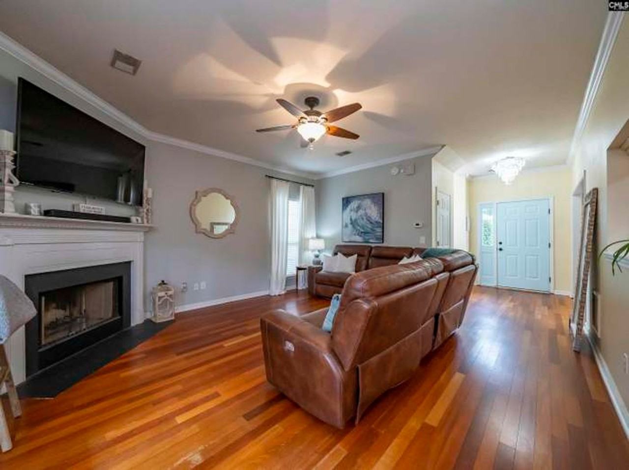 306 Coventry Lake Dr - Photo 6 of 37