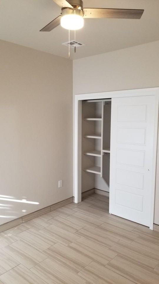 4033 Scot Pine Pl - Photo 4 of 12