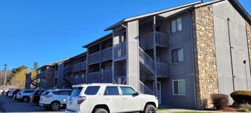 featured image of 475 Meadowview Dr