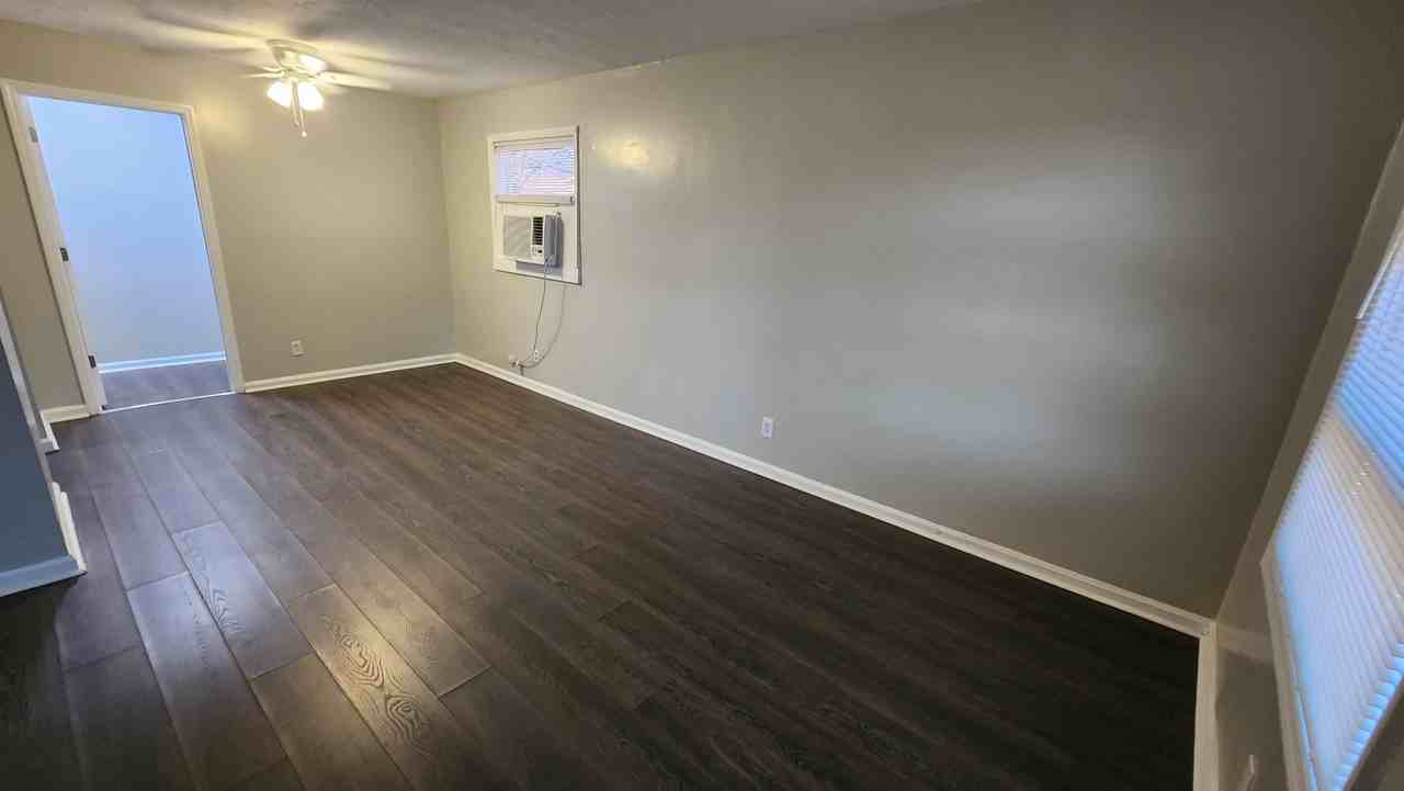 4000 Grizzard Rd Nw - Photo 2 of 10