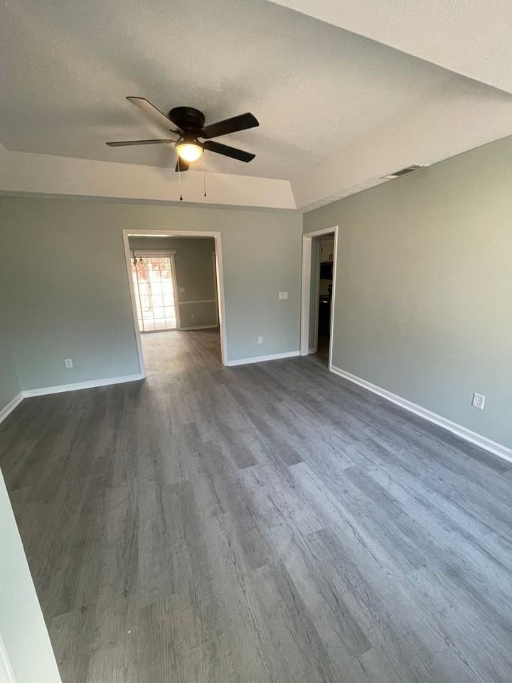 1018 Poplar Ct #A - Photo 5 of 16