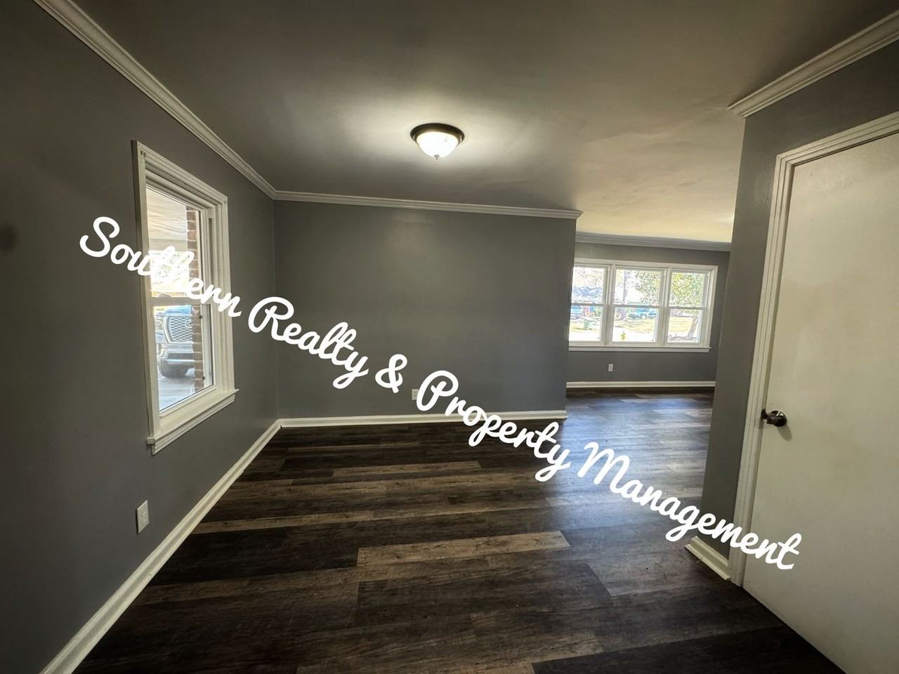 1114 Druid Hills Dr - Photo 4 of 11