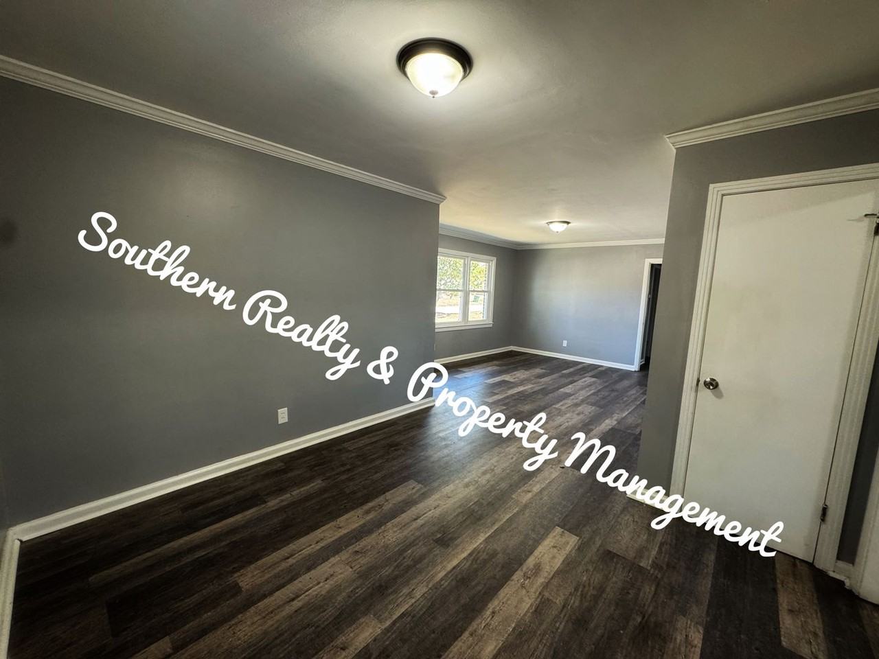 1114 Druid Hills Dr - Photo 5 of 11