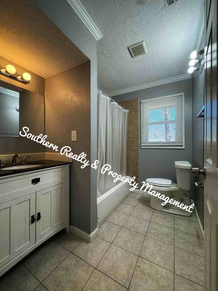 1114 Druid Hills Dr - Photo 7 of 11