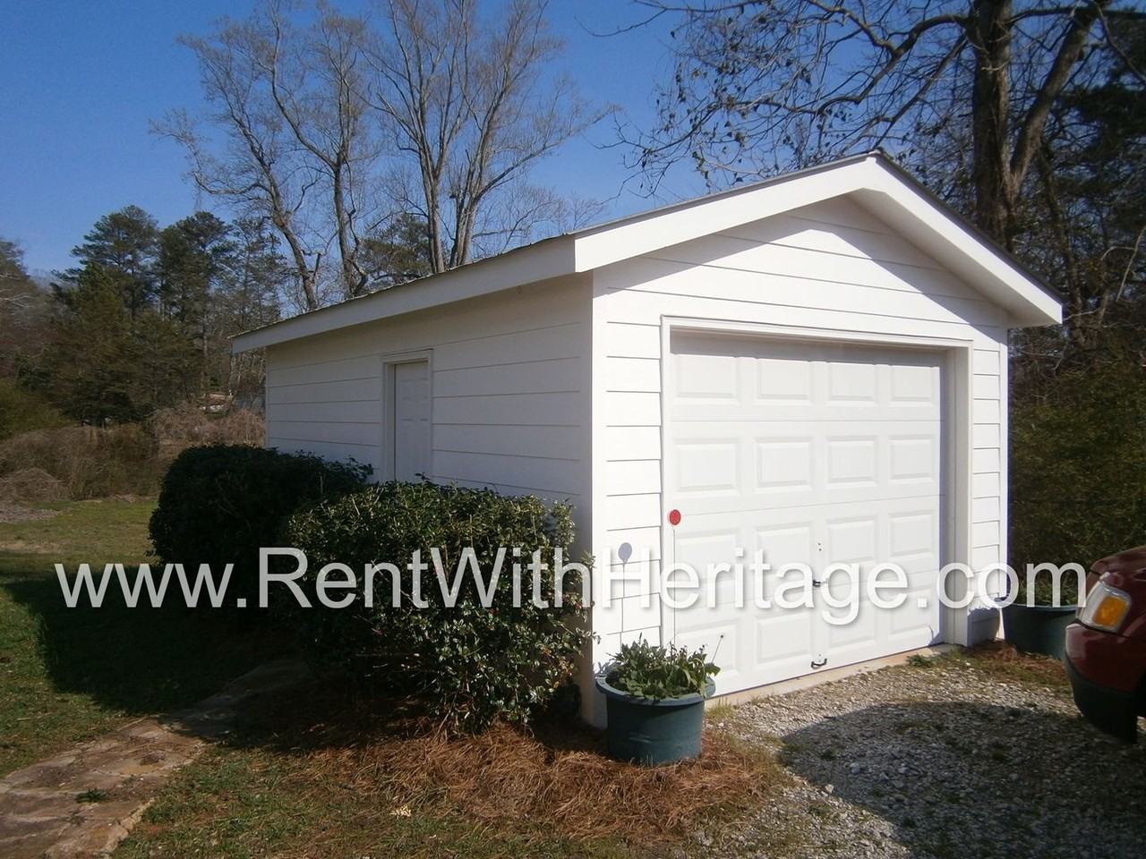 3711 Old Lost Mountain Rd - Photo 4 of 42