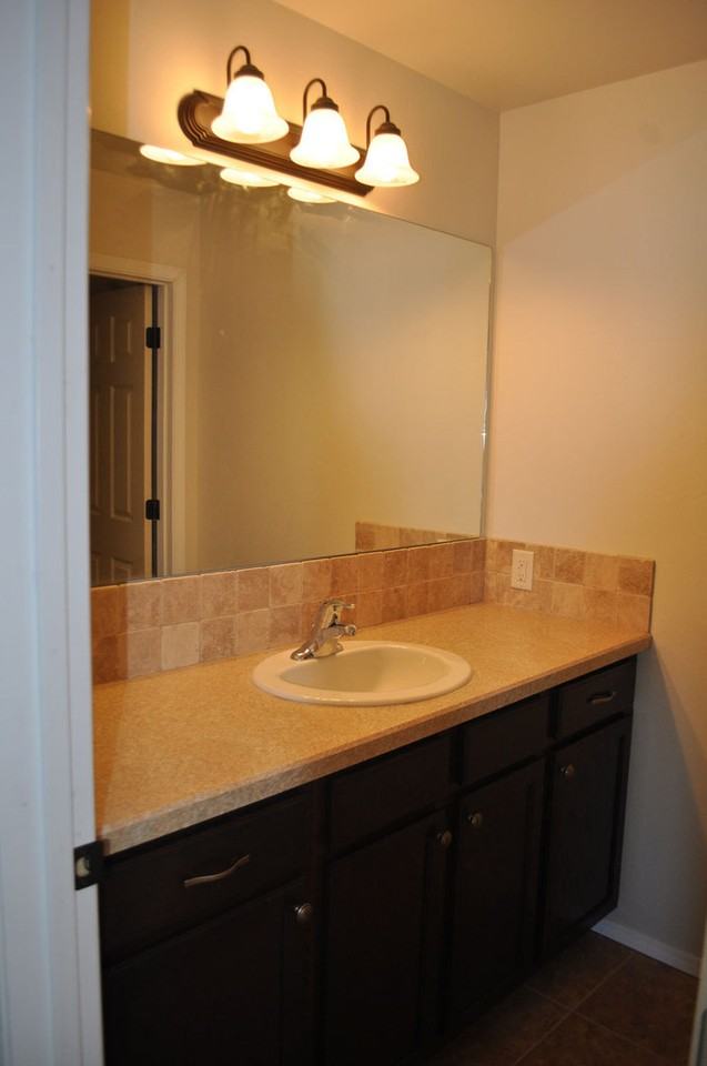 5653 Saxon Way - Photo 3 of 29