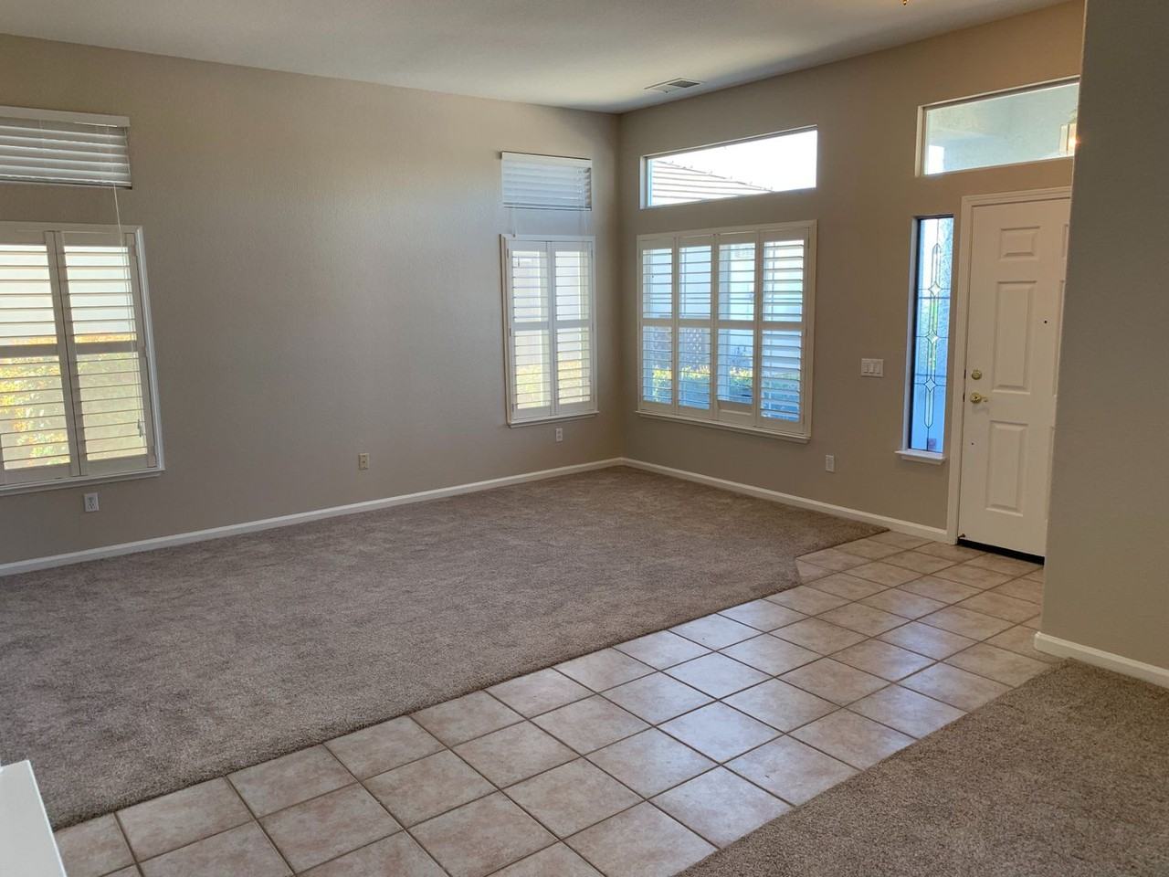 1600 Jubilee Dr - Photo 2 of 18