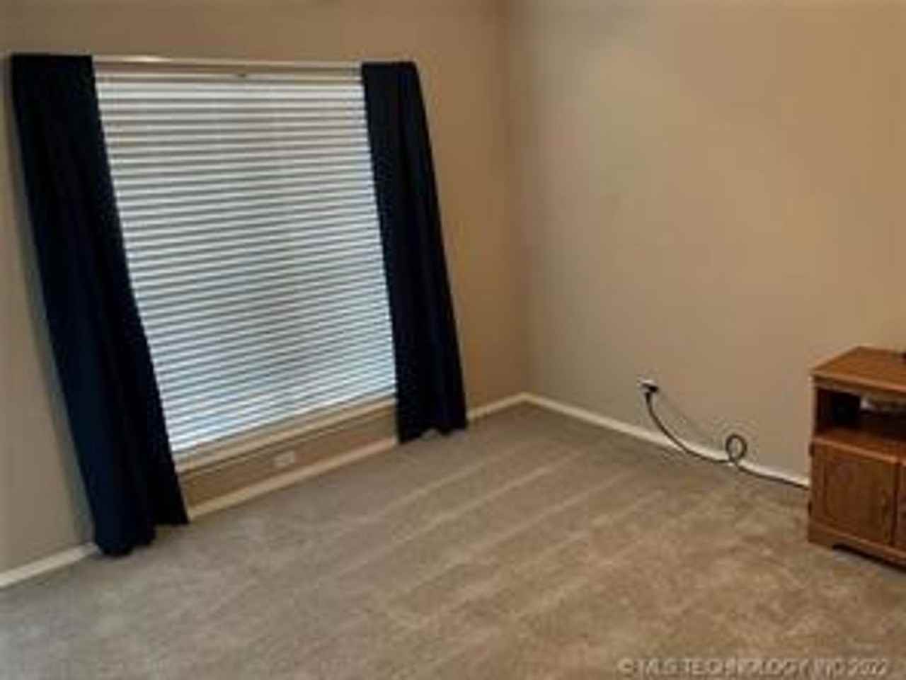 13609 E 90th Ct N - Photo 6 of 16
