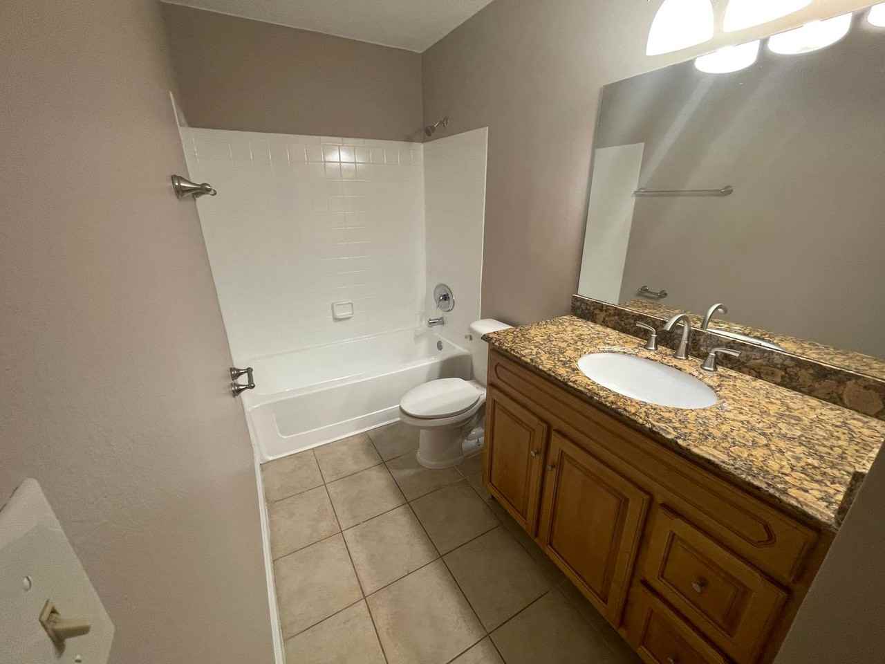 236 Afton Sq #106 - Photo 6 of 6