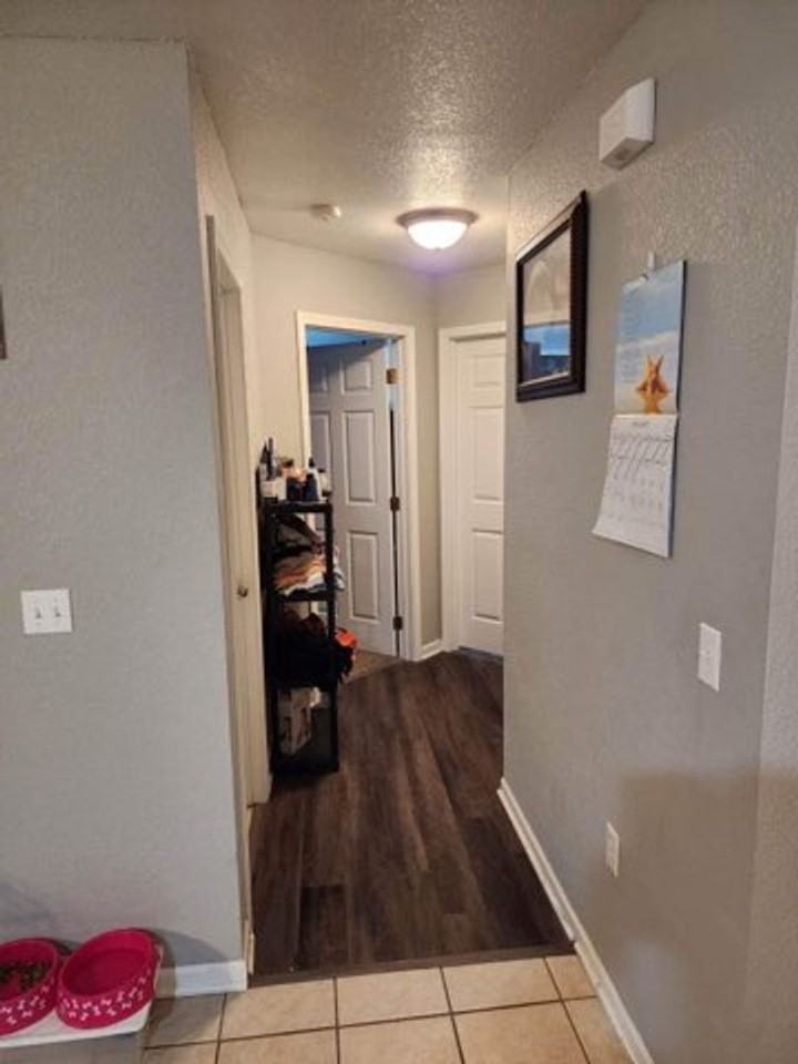 711 Elliott Ln - Photo 3 of 5