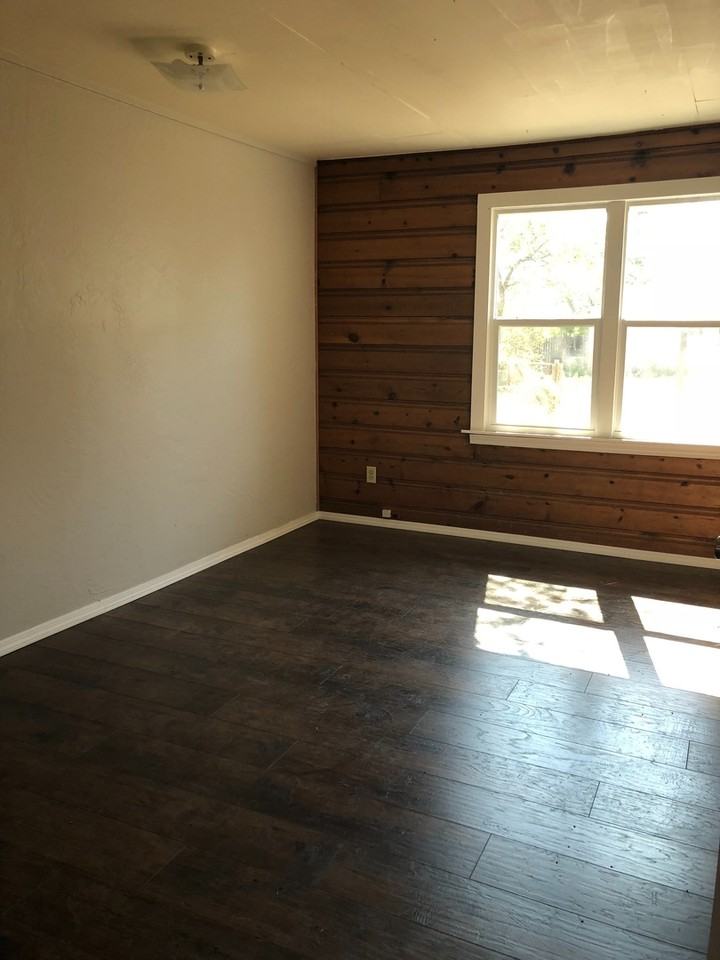 1109 North Hayes Street - Photo 5 of 15