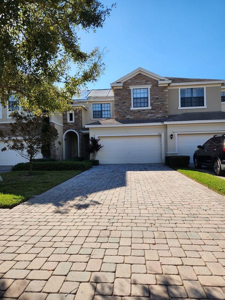 1496 Portofino Meadows Blvd - Photo 2 of 30