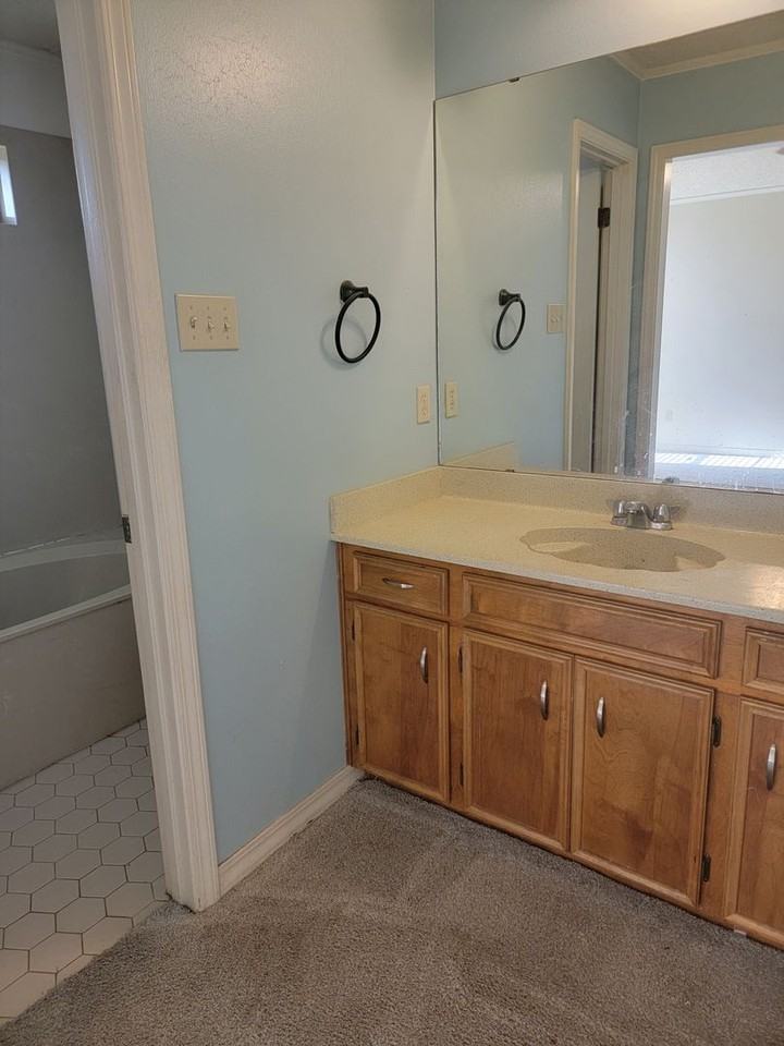 1801 Andy Cir - Photo 7 of 31