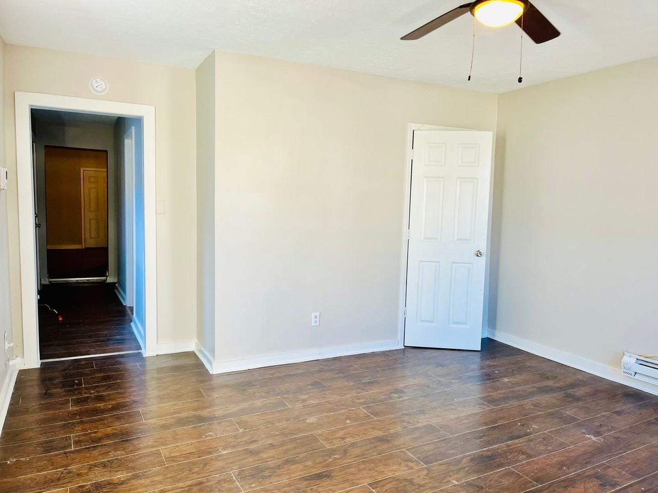 1924 W Madison St - Photo 3 of 23